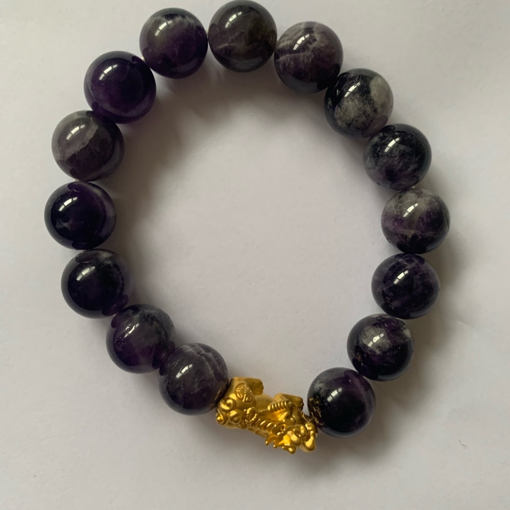 Purple beaded bracelet